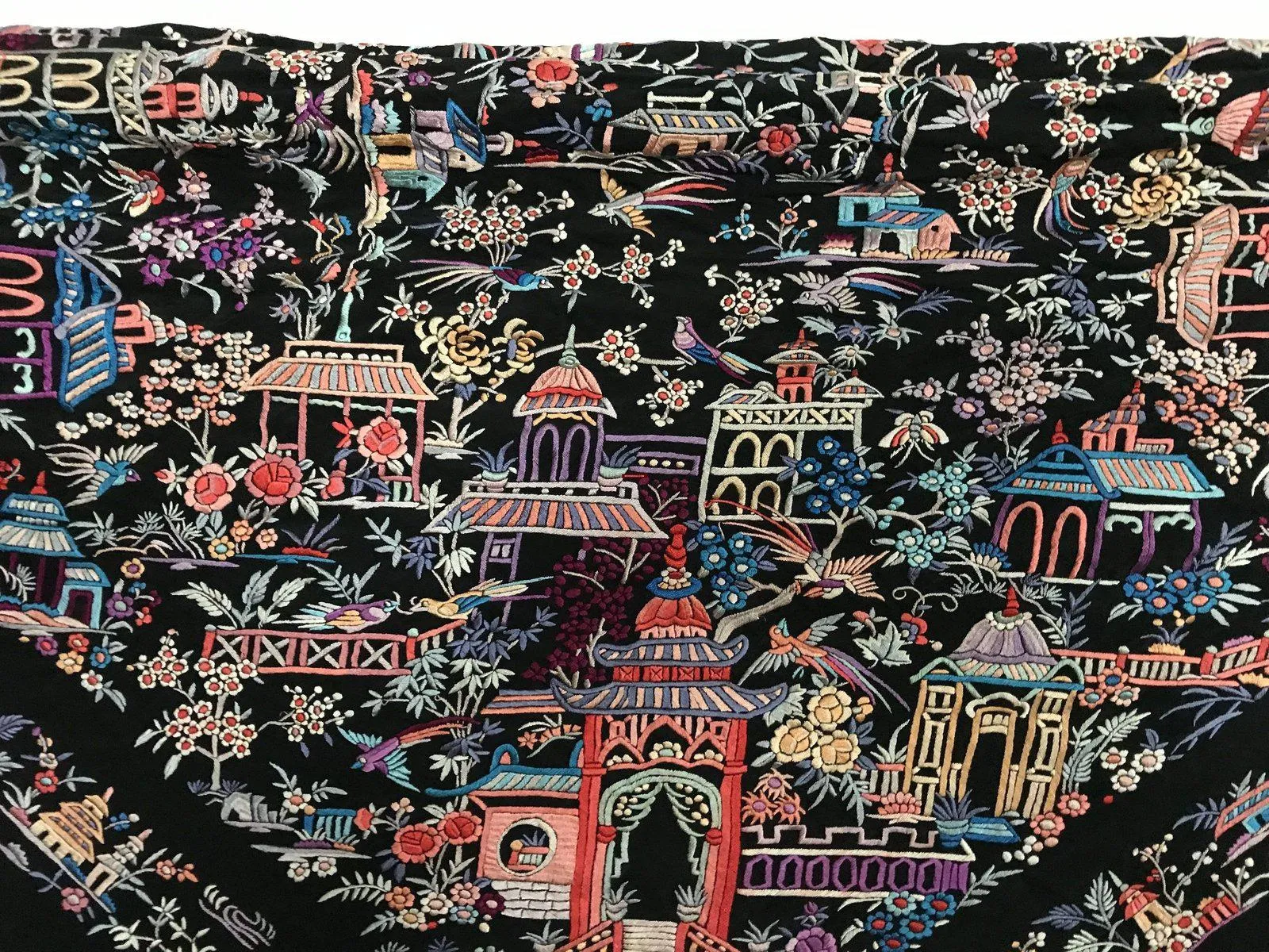 1142 Antique Manila Manton Silk Shawl with Shrines