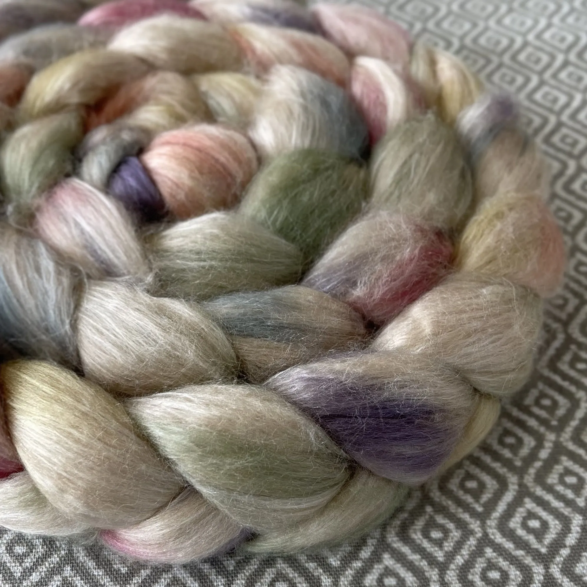 Camel Silk Roving - Diamond