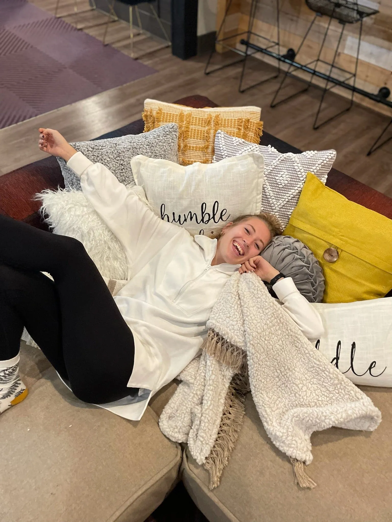 Sherpa Tassel Fringe Throw Blanket