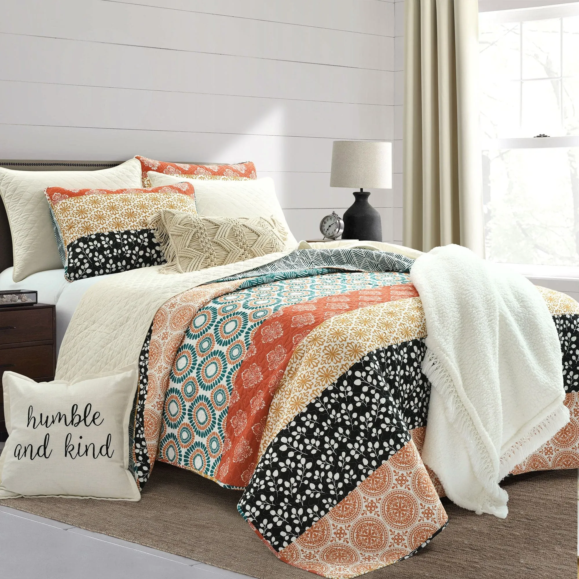 Sherpa Tassel Fringe Throw Blanket