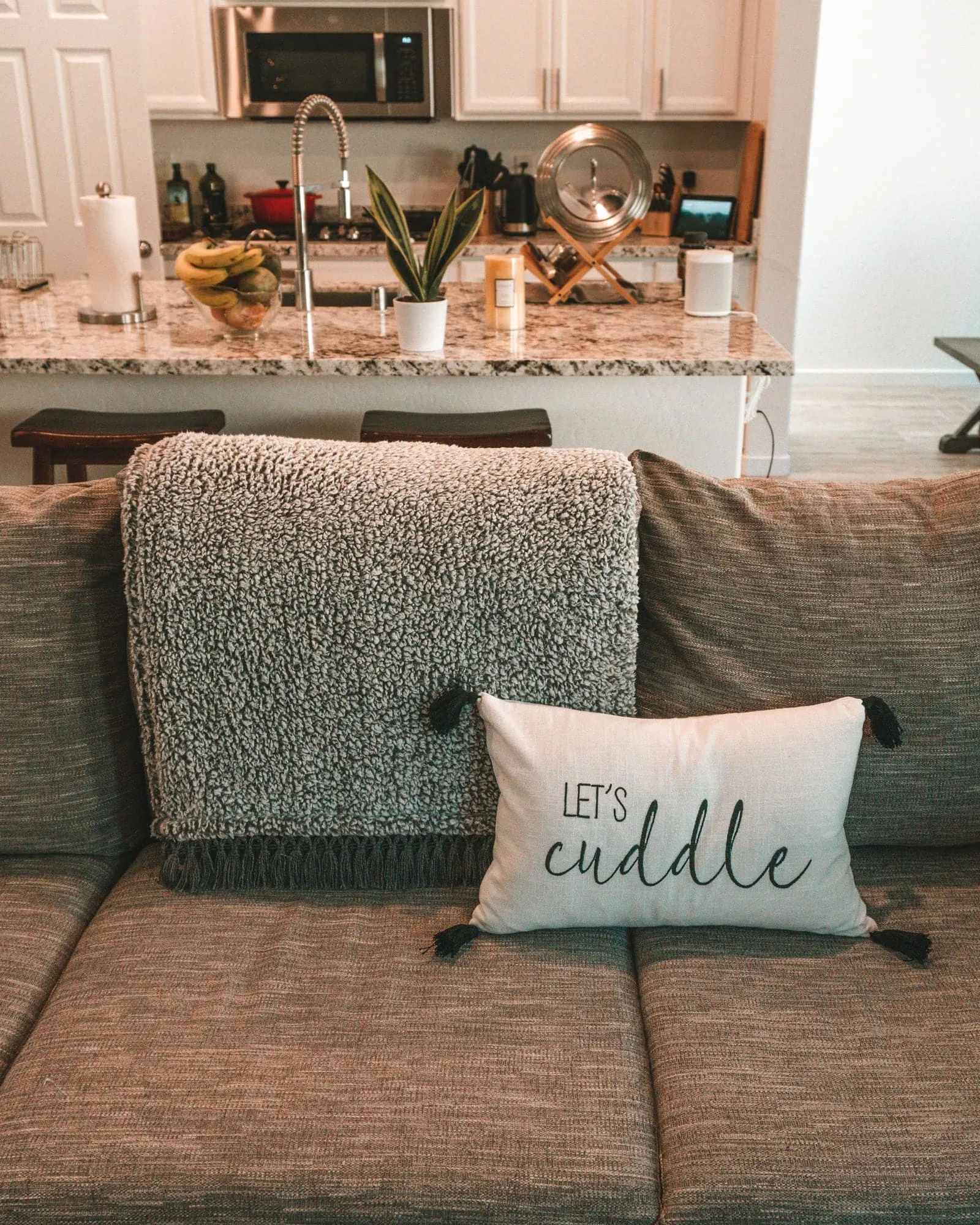 Sherpa Tassel Fringe Throw Blanket